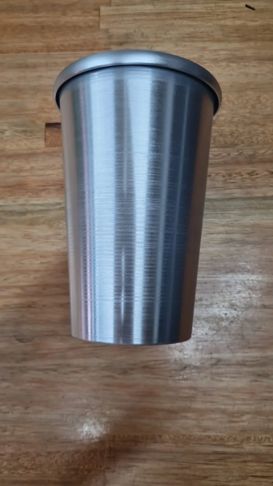 MOD1 750ML LABIO RECTO VASO  ALUMINIO 9.5 (diametro superior) - 7 (diametro inferior) - 15 (altura),(LAS MEDIDAS PUEDEN VARIAR)
